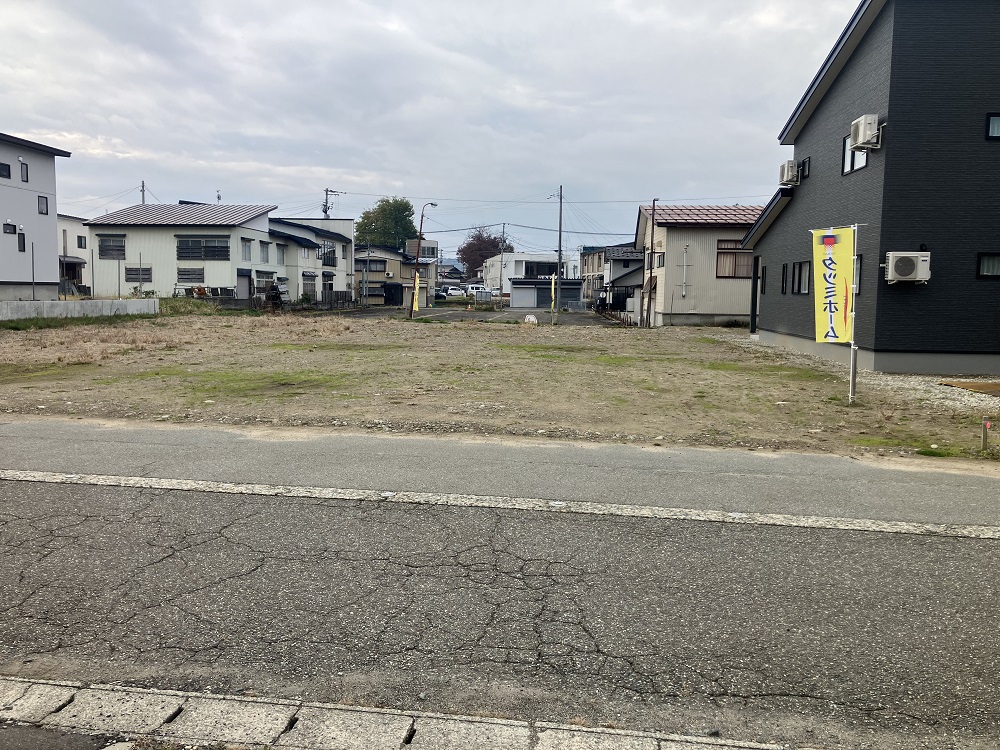 【建条付】秋田県横手市十文字町曙町（区画A）